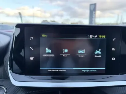 Photo 49 Peugeot 208  Electrique 50 kWh 136ch