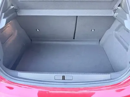 Photo 34 Peugeot 208  Electrique 50 kWh 136ch