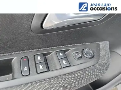 Photo 18 Peugeot 208  BlueHDi 100 S&S BVM6