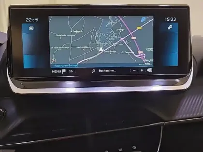 Photo 44 Peugeot 2008  BlueHDi 130 S&S EAT8