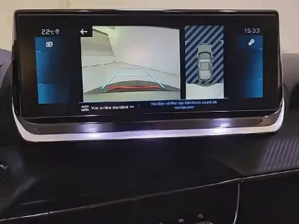 Photo 45 Peugeot 2008  BlueHDi 130 S&S EAT8