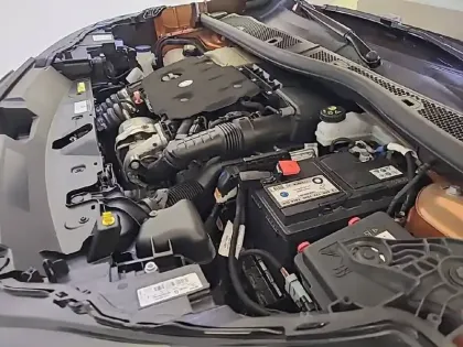 Photo 7 Peugeot 2008  BlueHDi 130 S&S EAT8