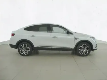 Photo 23 Renault Arkana  E-Tech 145 - 21B