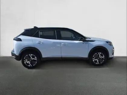 Photo 26 Peugeot 2008  Hybrid 145 e-DCS6