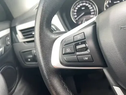 Photo 122 BMW X1  xDrive 25e 220 ch BVA6