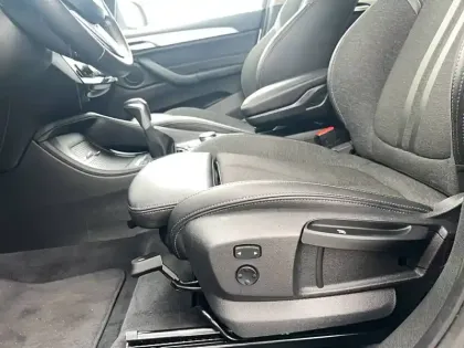 Photo 138 BMW X1  xDrive 25e 220 ch BVA6