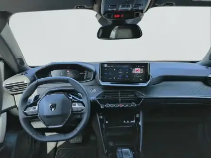 Photo 30 Peugeot 2008  Hybrid 145 e-DCS6