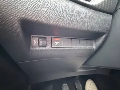 Photo 37 Peugeot 2008  PureTech 130 S&S BVM6