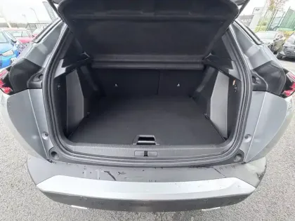 Photo 5 Peugeot 2008  PureTech 130 S&S BVM6