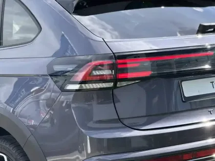 Photo 37 Volkswagen Taigo  1.0 TSI 116 DSG7