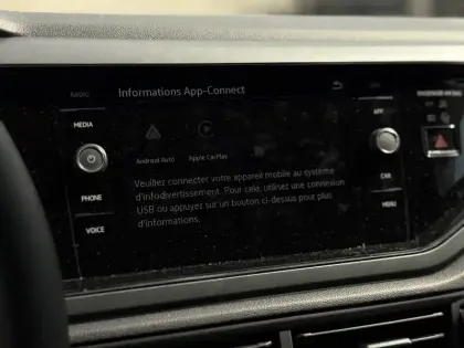 Photo 55 Volkswagen Taigo  1.0 TSI 116 DSG7