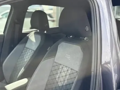 Photo 43 Volkswagen Taigo  1.0 TSI 116 DSG7