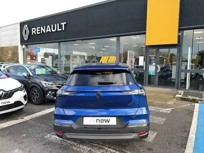 Photo 25 Renault Symbioz  E-Tech full hybrid 145