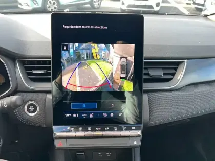 Photo 17 Renault Symbioz  E-Tech full hybrid 145