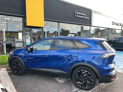 Photo 1 Renault Symbioz  E-Tech full hybrid 145