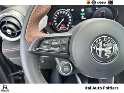 Photo 9 Alfa Romeo Tonale  1.5 Ibrida 160ch Intensa TCT