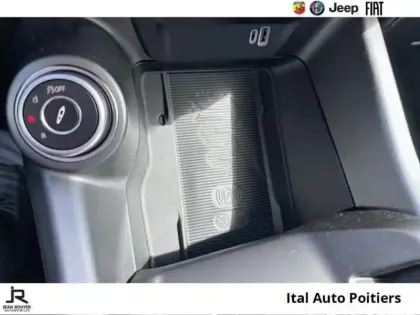 Photo 14 Alfa Romeo Tonale  1.5 Ibrida 160ch Intensa TCT