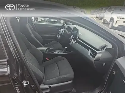 Photo 5 Toyota C-HR  122h Dynamic 2WD E-CVT