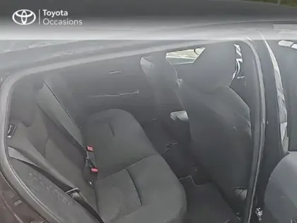 Photo 6 Toyota C-HR  122h Dynamic 2WD E-CVT