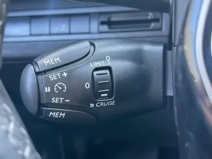 Photo 9 Peugeot 3008  1.2 PureTech 130ch Allure Business S&S EAT8  6cv