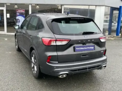 Photo 12 Ford Kuga 2.5 Duratec 190ch FHEV E85 ST-Line BVA