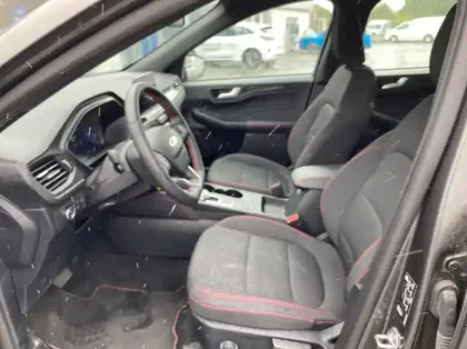 Photo 9 Ford Kuga 2.5 Duratec 190ch FHEV E85 ST-Line BVA