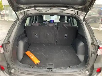 Photo 10 Ford Kuga 2.5 Duratec 190ch FHEV E85 ST-Line BVA