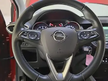 Photo 8 Opel Crossland  1.2 Turbo 130 ch BVA6