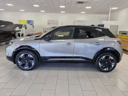 Photo 7 Opel Mokka  Electrique 156 ch & Batterie 54 kWh