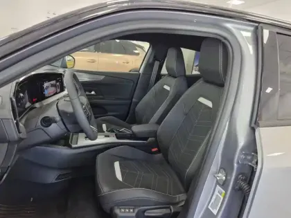 Photo 13 Opel Mokka  Electrique 156 ch & Batterie 54 kWh