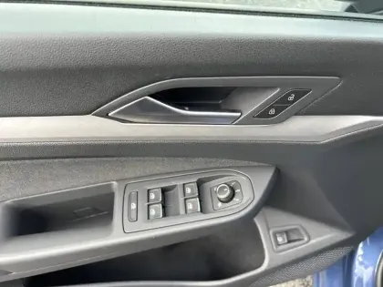 Photo 33 Volkswagen Golf  1.5 eHybrid 204 DSG6