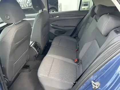 Photo 28 Volkswagen Golf  1.5 eHybrid 204 DSG6