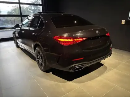 Photo 47 Mercedes Classe C  300 e
