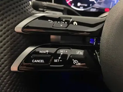 Photo 29 Mercedes Classe C  300 e