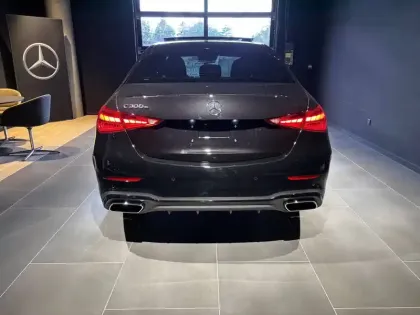 Photo 64 Mercedes Classe C  300 e