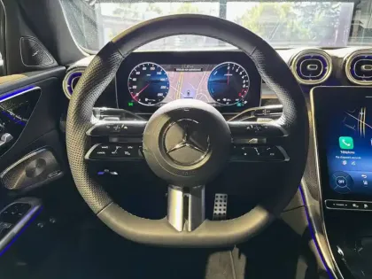 Photo 51 Mercedes Classe C  300 e