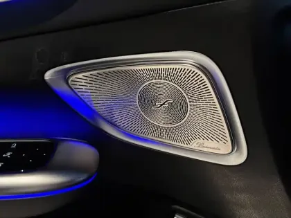 Photo 36 Mercedes Classe C  300 e