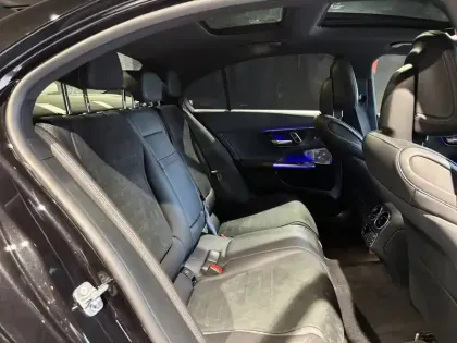 Photo 49 Mercedes Classe C  300 e