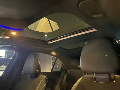 Photo 62 Mercedes Classe C  300 e