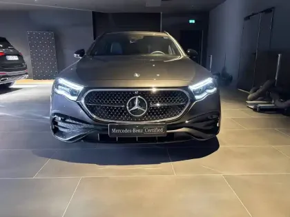 Photo 21 Mercedes Classe E  Break 300 e Hybrid EQ 9G-Tronic
