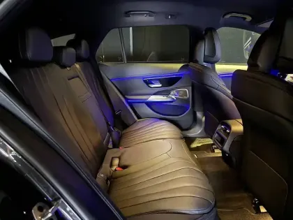 Photo 3 Mercedes Classe E  Break 300 e Hybrid EQ 9G-Tronic