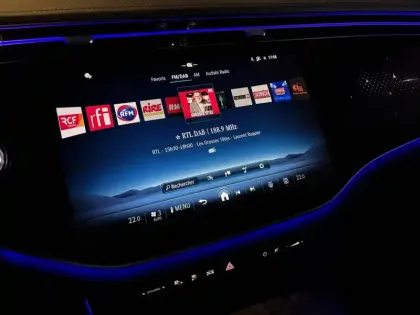 Photo 12 Mercedes Classe E  Break 300 e Hybrid EQ 9G-Tronic