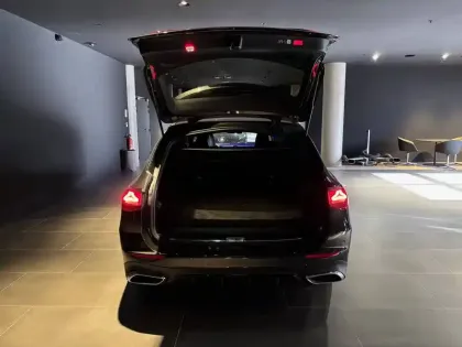 Photo 18 Mercedes Classe E  Break 300 e Hybrid EQ 9G-Tronic