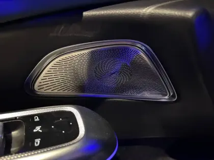 Photo 55 Mercedes Classe E  Break 300 e Hybrid EQ 9G-Tronic