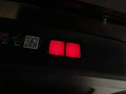 Photo 20 Mercedes Classe E  Break 300 e Hybrid EQ 9G-Tronic