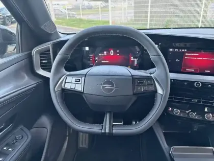 Photo 8 Opel Mokka  1.2 Turbo Hybrid 145 ch e-DCT6