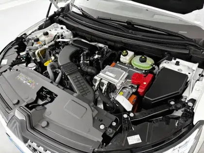 Photo 23 Renault Austral  E-Tech hybrid 200