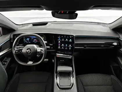 Photo 27 Renault Austral  E-Tech hybrid 200