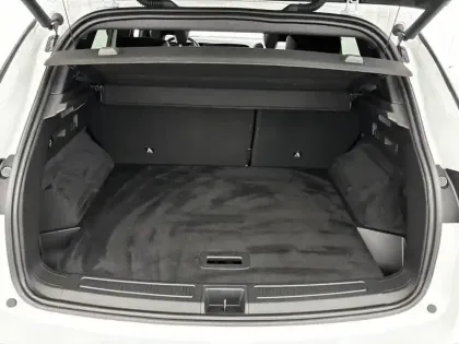 Photo 17 Renault Austral  E-Tech hybrid 200