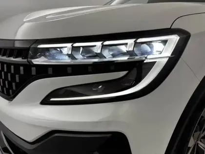 Photo 22 Renault Austral  E-Tech hybrid 200